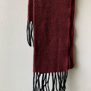 Scarf Lambswool/Cashmere 70” long x 10” wide.